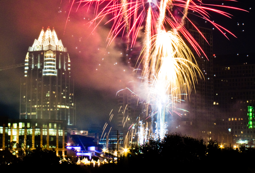 Celebrate The New Year In Austin At These 10 Fireworks Viewpoints!